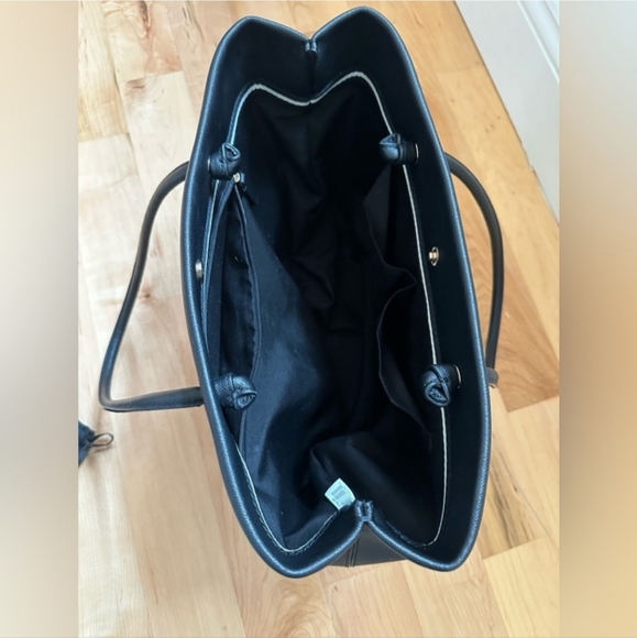 Marc Jacobs logo east/west leather tote - Picture 8 of 10